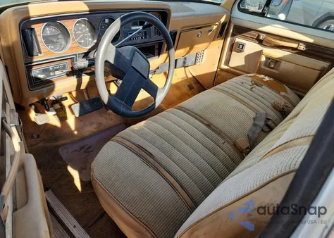 1985 Dodge D-Series D200 z USA, uszkodzony, nr VIN 1B7HD24T2FS659637